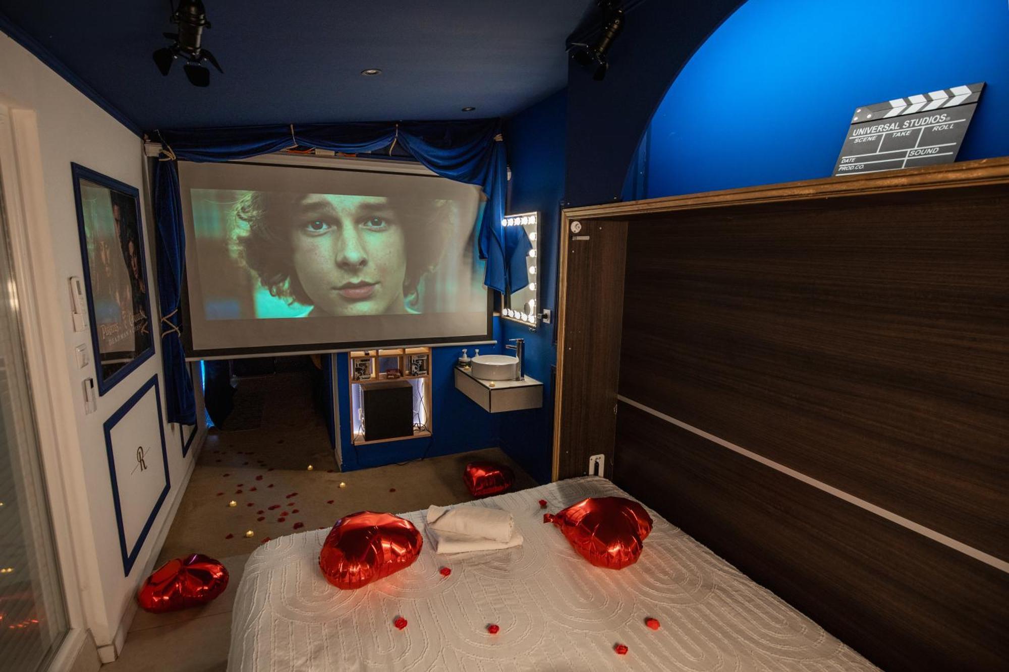 L'Experience Love Room Saint-Jean-Bonnefonds Buitenkant foto